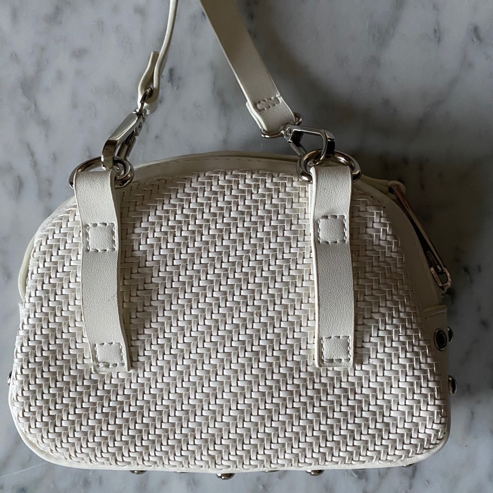 Zara White Woven Crossbody / Fanny Pack
